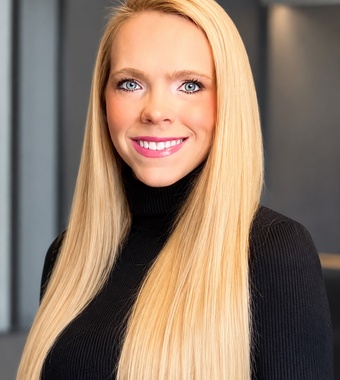 Hannah Collins